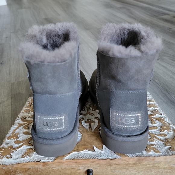 UGG Mini Bailey Button Bling Suede Boot - Picture 6 of 10